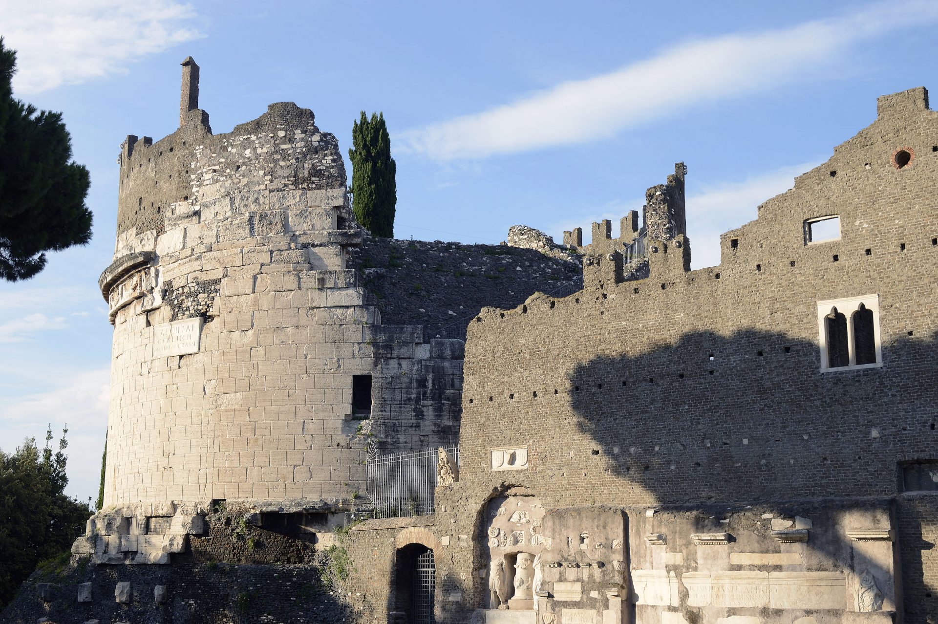 2050 year-old Roman tomb offers insights on ancient concrete resilience